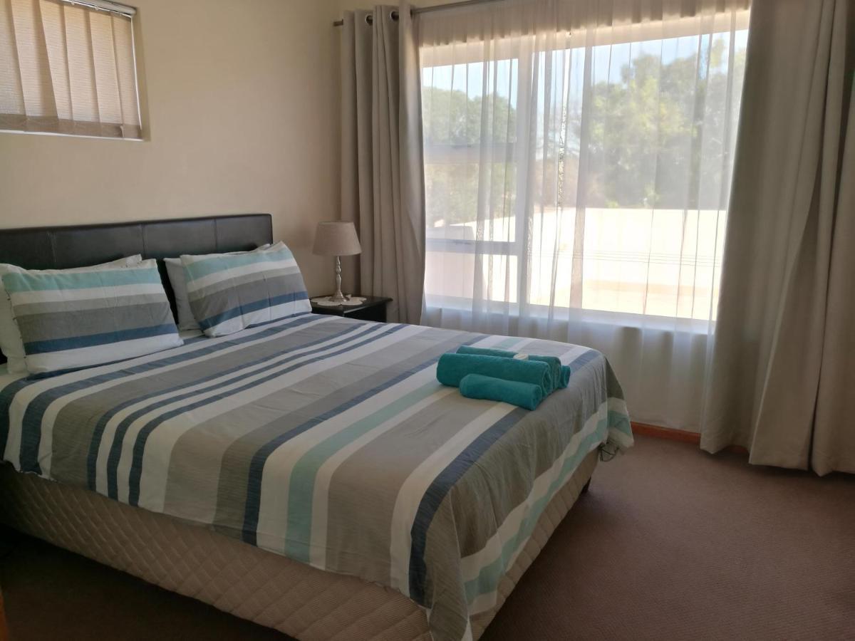 Getaway Self-Catering Tyger Valley Durbanville Eksteriør billede