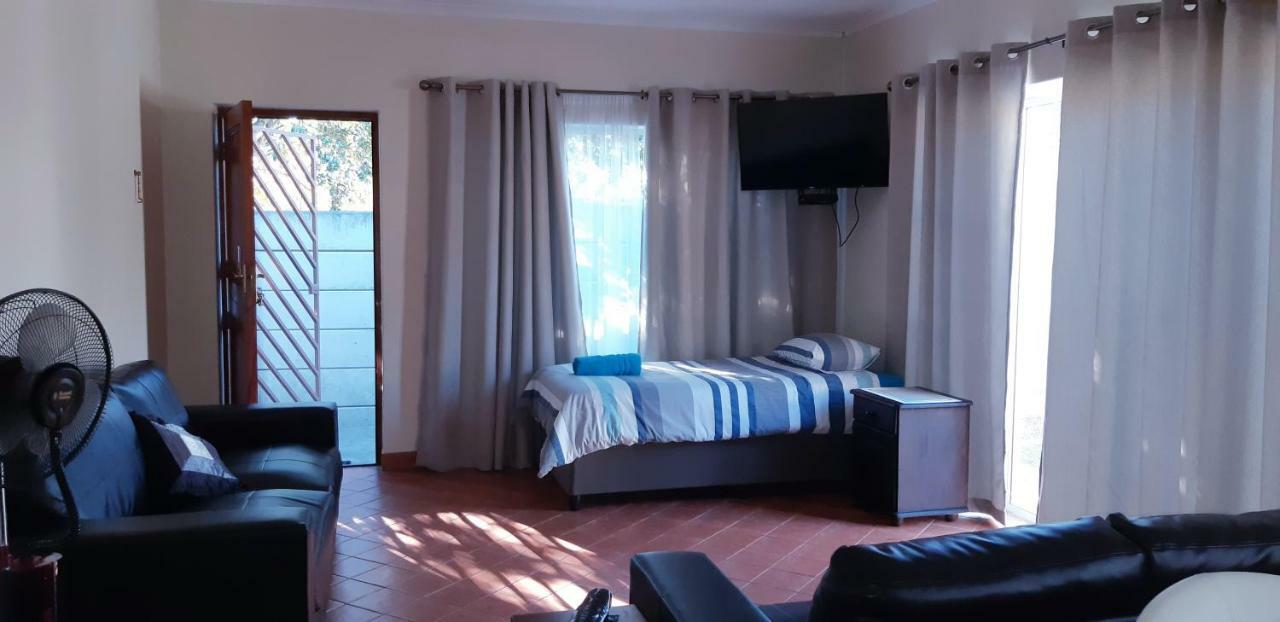 Getaway Self-Catering Tyger Valley Durbanville Eksteriør billede