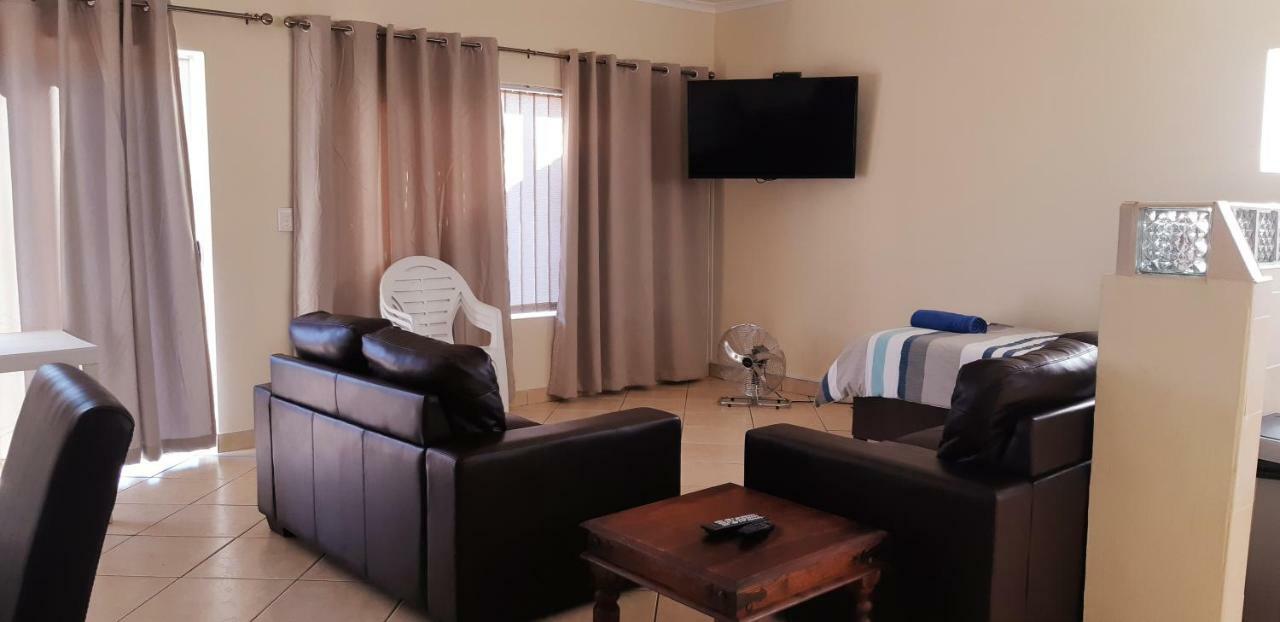 Getaway Self-Catering Tyger Valley Durbanville Eksteriør billede